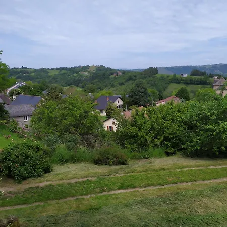 Peaceful Breaks At The Convent Prázdninový dům Auzits